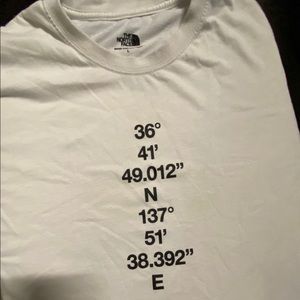 North Face unisex T; Hakuba store